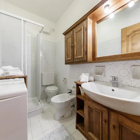Apartamento Ai Rododendri *