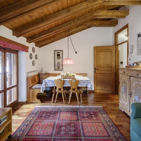 Apartamento Ai Rododendri *